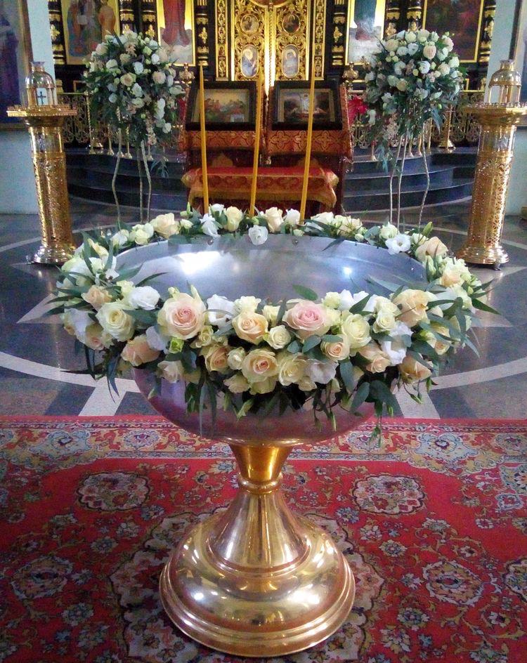 Baptismal Font Decoration with White, Pink and Ivory Roses