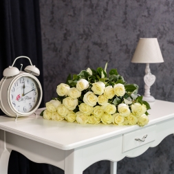 White Roses 80-90 cm
