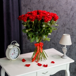 Red Roses 80-90 cm