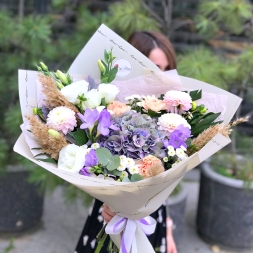 Cream-Purple Bouquet with Hydrangea