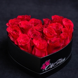 Rose Heart Arrangement (15 pcs)