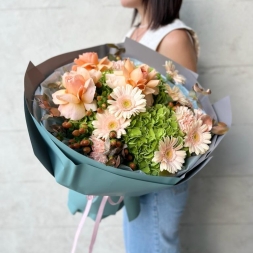 Bouquet with Green Hydrangea and Cream Flowers