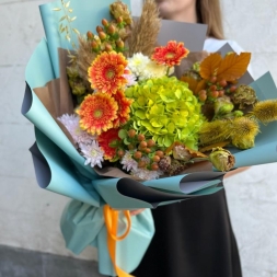 Bouquet with Green Hydrangea and Autumn Flowers