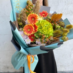 Bouquet with Green Hydrangea and Autumn Flowers