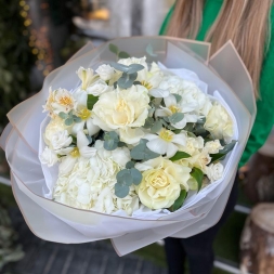 White Bouquet with Hydrangea, French Roses and Tulips