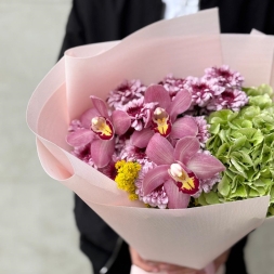 Bouquet with Hydrangea, Chrysanthemums and Cymbidium Orchids