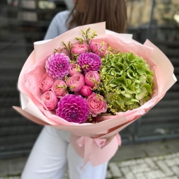 Buchet cu Hortensie, Silva Pink si Dalii