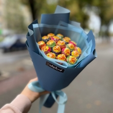 Cheerful and Colorful Gift Bouquet alt vedere product