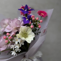 Pink Flower Arrangement in Basket