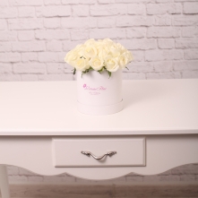 Lux Collection of  White Roses alt vedere product 3