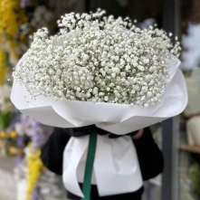 Bouquet of White Gypsophila in White Paper alt vedere product