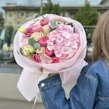 Buchet Hortensie Roz Trandafiri și Lisianthus alt vedere product 3