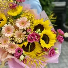 Buchet cu Floarea Soarelui si Gerbere alt vedere product 2