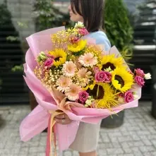 buchet de vara cu floarea soarelui si gerbere alt vedere product