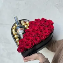 Heart with Roses, Ferrero Rocher and Baileys alt vedere product 6