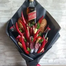 Bouquet with Red Label and Snacks alt vedere product