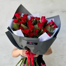 Red Roses 40-60 cm (25 pcs) alt vedere product 5