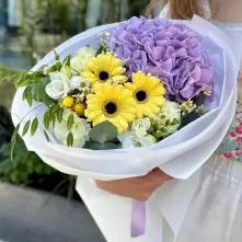Buchet cu Hortensie Mov și Gerbere Galbene alt vedere product 2