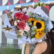 Bouquet with Sunflowers and Pink Dahlias alt vedere product 5