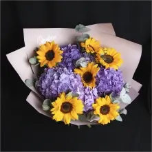 Buchet cu Hortensii si Floarea Soarelui alt vedere product 2