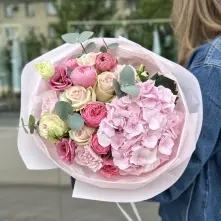 Buchet Hortensie Roz Trandafiri și Lisianthus alt vedere product 4