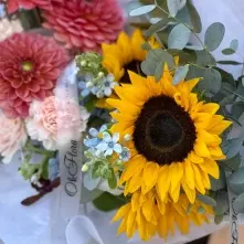 Bouquet with Sunflowers and Pink Dahlias alt vedere product 3
