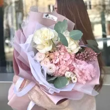 Buchet cu Hortensie Roz si Trandafiri Crem alt vedere product 4