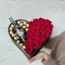 Heart with Roses, Ferrero Rocher and Baileys alt vedere product 7