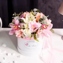 Средняя Белая Lux Коробка с Смешанными Цветами alt vedere product