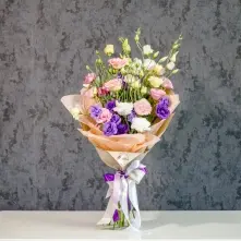 Bouquet of 15 White-Pink-Purple Lisianthus alt vedere product