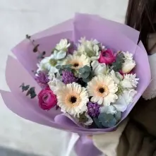 Букет из весенних цветов alt vedere product